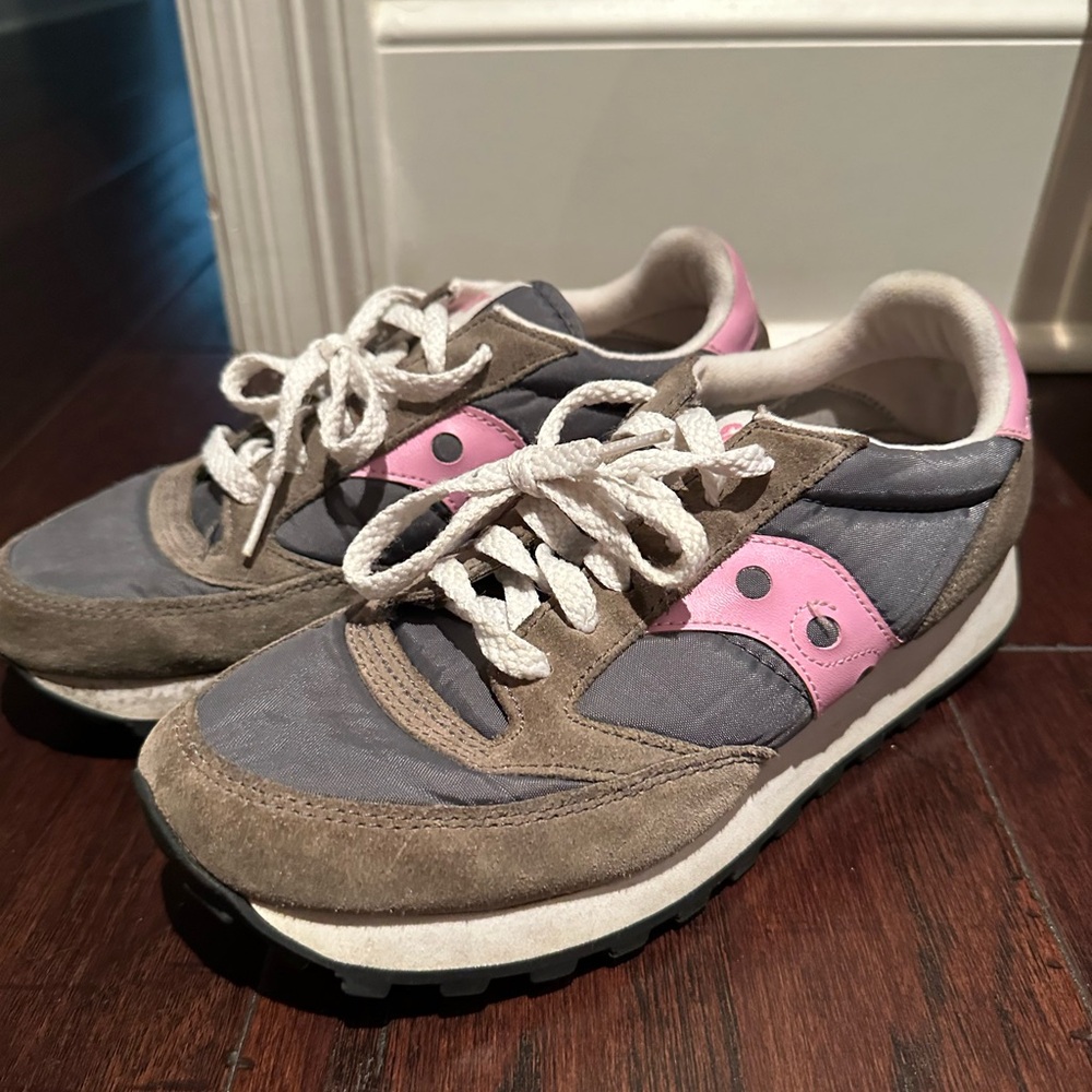 Saucony womens Gray and Pink Sneakers